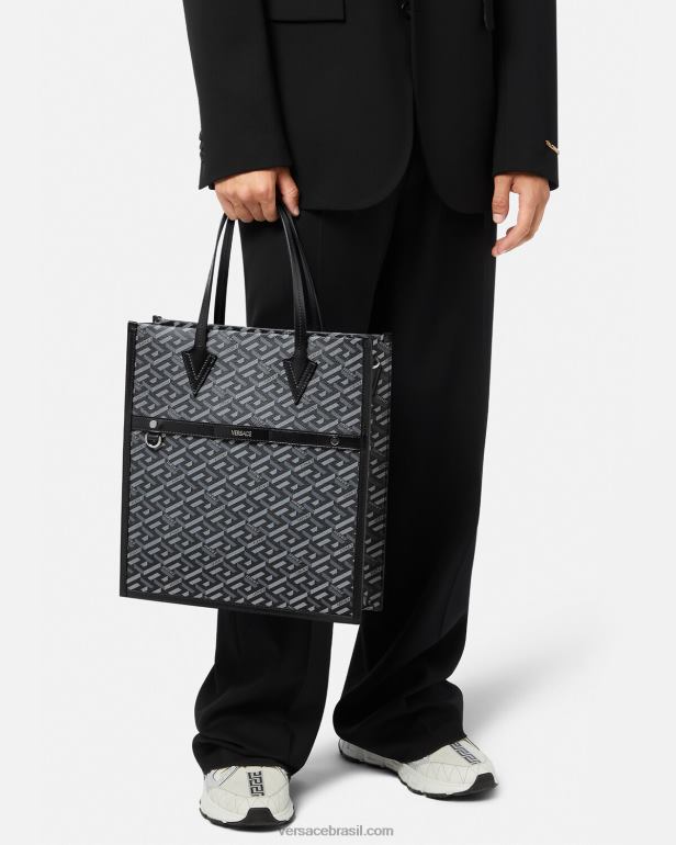bolsas P2TX1476 Versace bolsa tote alta com assinatura la greca preto e cinza homens