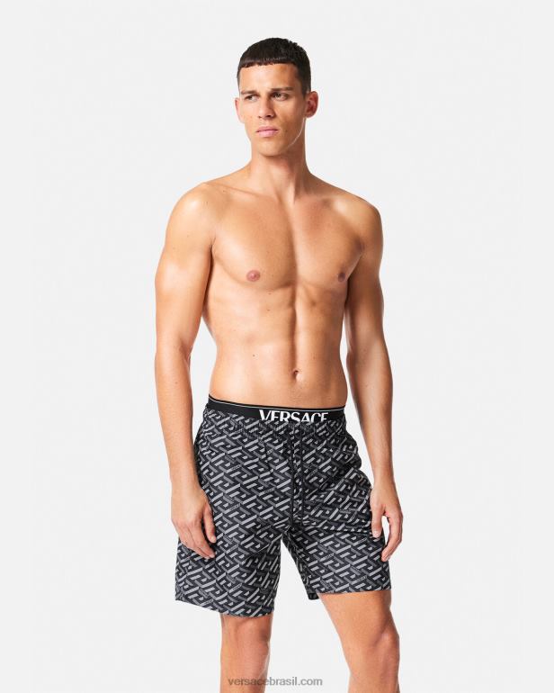 roupas íntimas e moda praia P2TX1800 Versace bermuda la greca preto e cinza homens