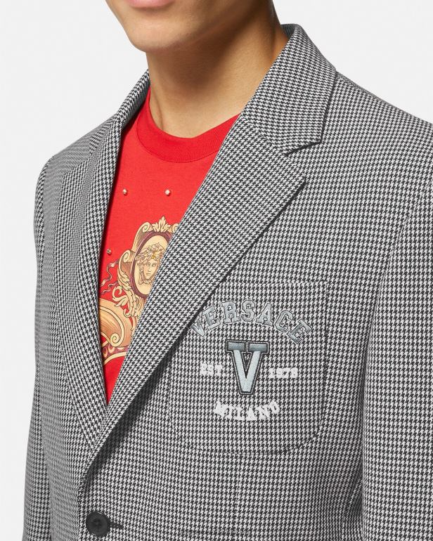 roupas P2TX1278 Versace blazer houndstooth com logotipo do time do colégio Preto branco homens