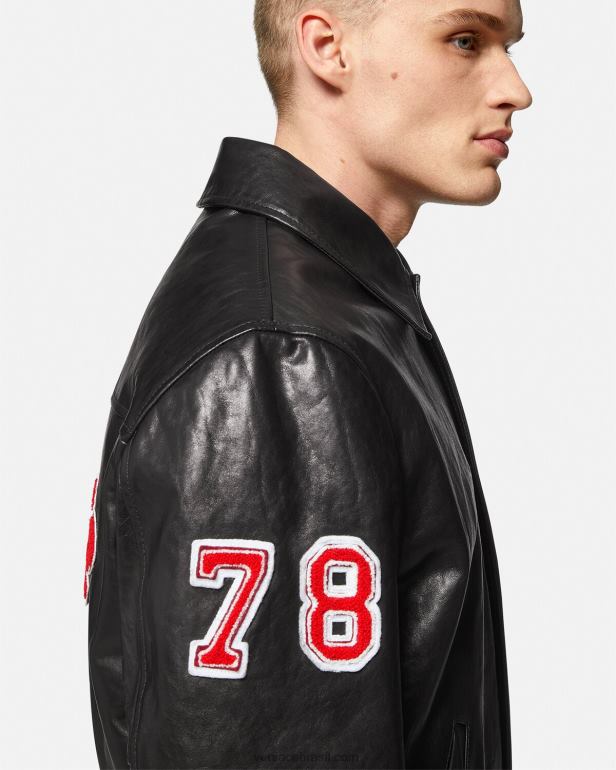 roupas P2TX1258 Versace jaqueta de couro do time do colégio preto homens