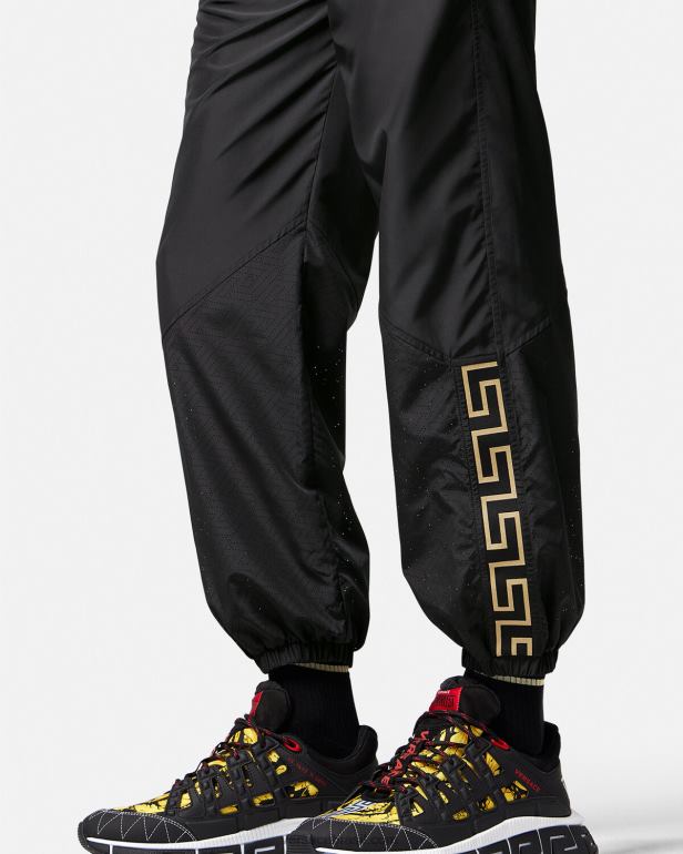 roupas P2TX1453 Versace calça de ginástica de nylon greca preto homens
