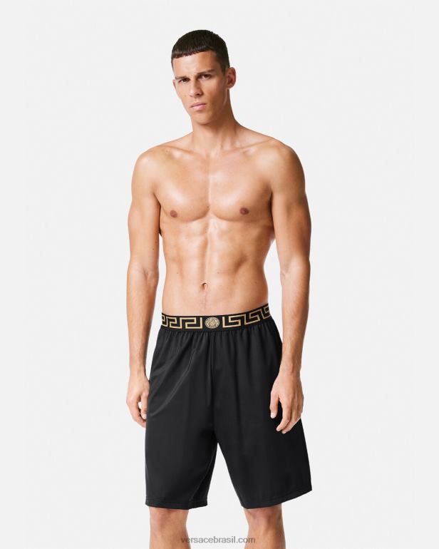 roupas P2TX1455 Versace greca border shorts longos preto homens