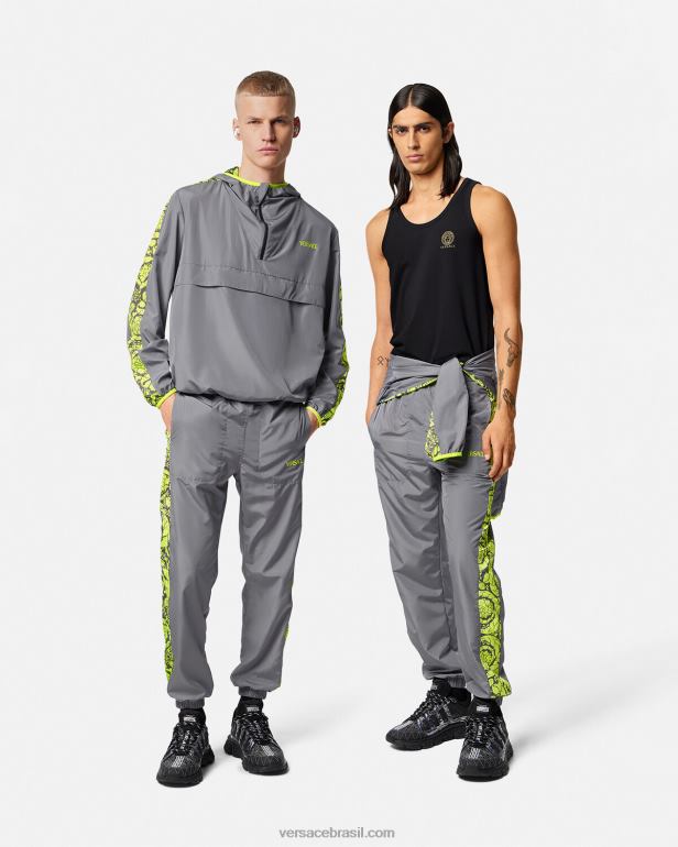 roupas P2TX1460 Versace calça esportiva barocco silhueta cinza e limão homens