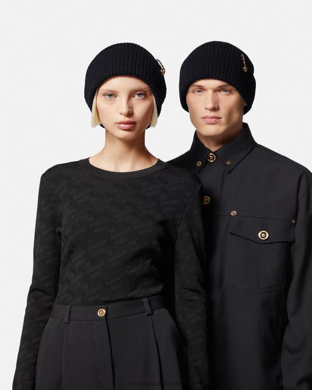 acessórios P2TX882 Versace gorro canelado com alfinete de segurança preto mulheres