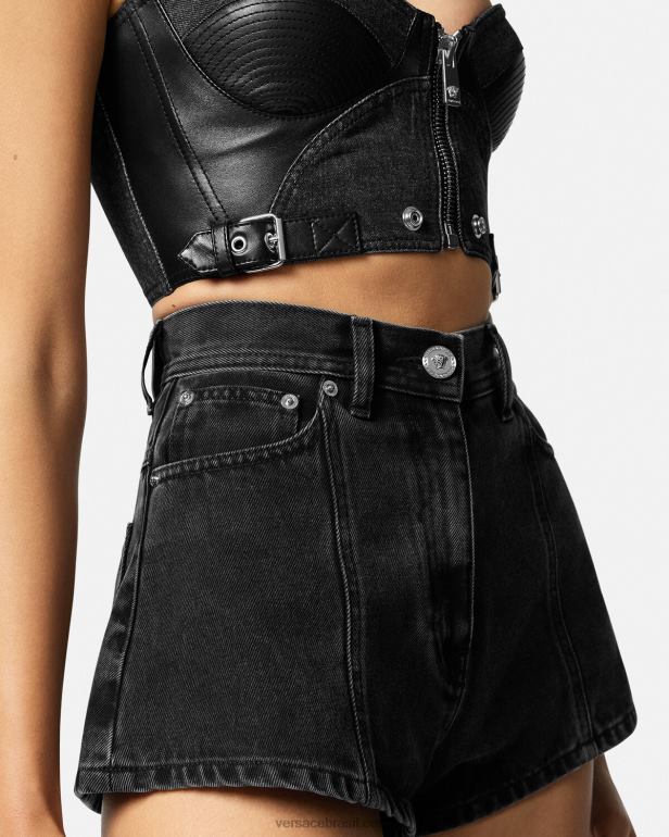 roupas P2TX217 Versace short jeans medusa preto mulheres